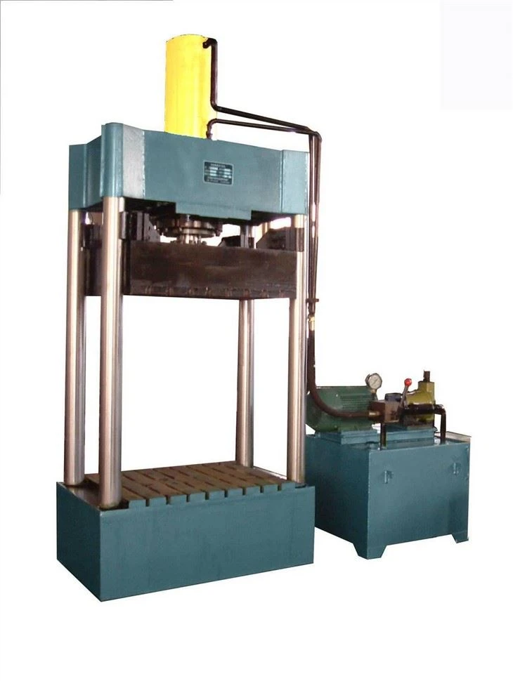 Vertikal komprimeringsmaskinbalspress
